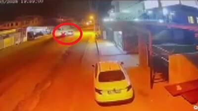 Hatay’ın Kırıkhan ilçesinde, Karadurmuşlu Mahallesi’nde iki otomobilin karıştığı kaza, güvenlik