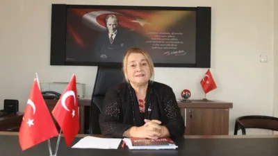 Atatürkçü Düşünce Derneği (ADD) Antakya Şube Başkanı Doç. Dr. Kezban