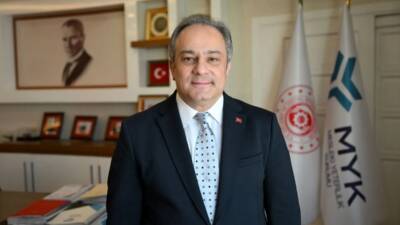 Mesleki Yeterlilik Kurumu (MYK) Başkanı Mustafa Necmi İlhan, mesleki yeterlilik