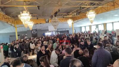 Cumhuriyet Halk Partisi’nin (CHP) ön seçiminde sandıklara yoğun ilgi gösteren