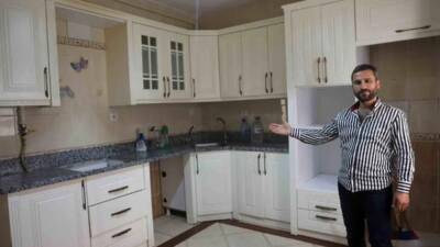 Hatay’ın Reyhanlı ilçesinde, deprem sonrası artan nüfusla birlikte konut kiraları