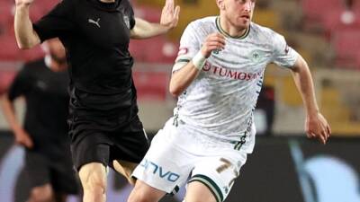 Hatayspor, 2-1 öne geçtiği ve sayısız gol fırsatına girdiği mücadelede