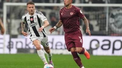 Süper Lig’in 33. haftasında haftanın açılış karşılaşmasında Beşiktaş, Tüpraş Stadyumu’nda