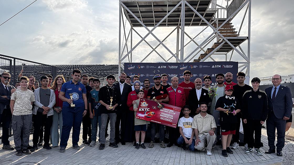Havacılık, Uzay ve Teknoloji Festivali (TEKNOFEST) kapsamında düzenlenen Drone Şampiyonası’nın