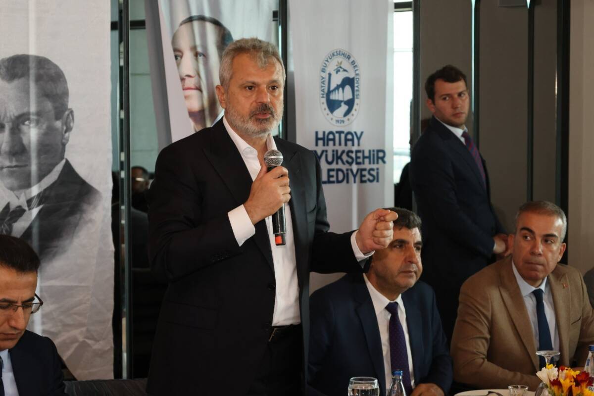 Hatay Büyükşehir Belediye Başkanı Mehmet Öntürk, ilin yeniden yapılanma sürecinde