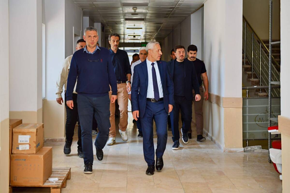 6 Şubat depremlerinde büyük zarar gören Hatay Mustafa Kemal Üniversitesi