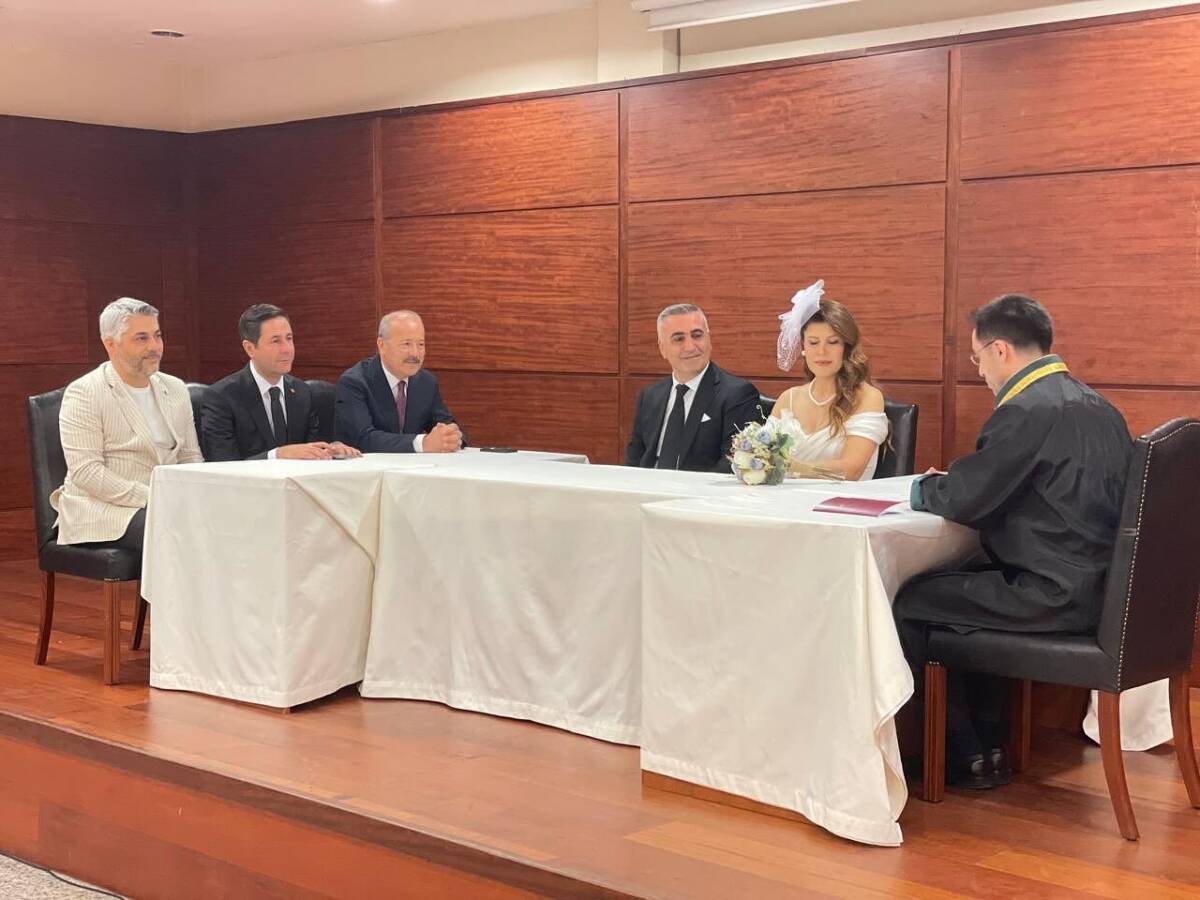 MHP Hatay milletvekili Lütfi Kaşıkçı, evlenerek mutlu yuvasını kurdu. Milletvekili