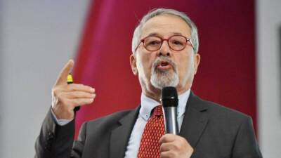 Türkiye, yer aldığı deprem kuşağı nedeniyle, deprem kültürünün her alanda