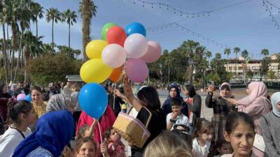 Hatay’ın İskenderun ilçesinde bu yılki Ramazan Bayramı, renkli ve neşeli
