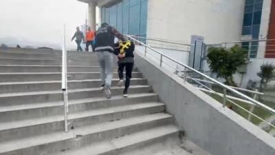 Hatay Emniyet Müdürlüğü ekipleri, aranan şahısların yakalanmasına yönelik sürdürdükleri çalışmalar