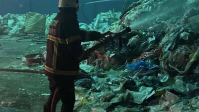 Hatay’ın Reyhanlı ilçesinde, Mustafa Kemal Mahallesi’nde bulunan bir geri dönüşüm