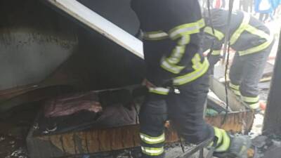 Hatay’ın Yayladağı ilçesindeki Tutlubahçe Geçici Konaklama Merkezi’nde bir konteynerde çıkan