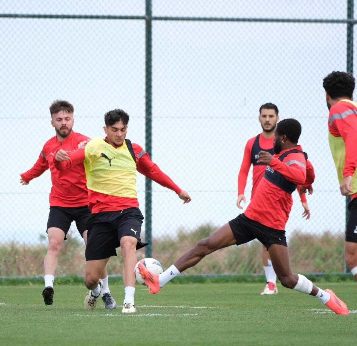 Süper Lig’de 31. haftaya girilirken, Atakaş Hatayspor zorlu bir sınav