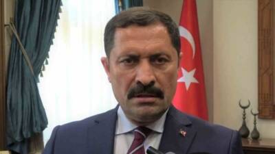 Hatay'da Kütüphaneler Haftası etkinliğine katılan Gazeteci Mustafa Dilek, Hatay Valisi