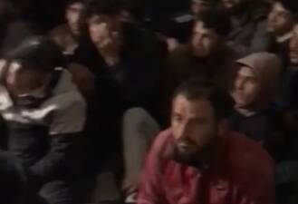 Hatay'da yurda yasa dışı yollarla girdikleri belirlenen 60 düzensiz göçmen