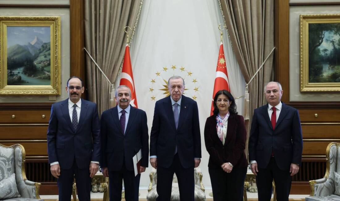 İmralı heyeti ve Erdoğan görüşmesi gerçekleşiyor Cumhurbaşkanı Erdoğan, 13 yıl aradan sonra DEM Parti’nin İmralı heyetiyle