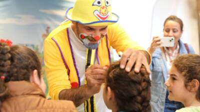 Hatay Büyükşehir Belediyesi (HBB), Kütüphaneler Haftası kapsamında çocuklara özel renkli