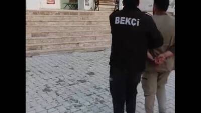 Hatay Emniyeti’nin aranan şahıslara yönelik çalışmasında hırsızlık suçundan 3 yıl