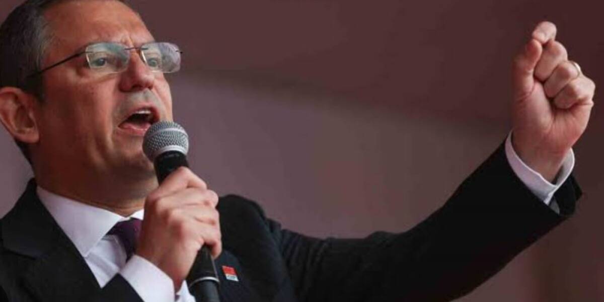 Silivri Cezaevi çıkışında konuşan CHP lideri Özel, Meclis Başkanı Kurtulmuş’u