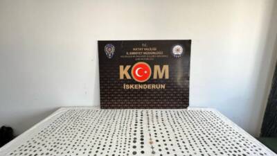 Hatay genelinde düzenlenen operasyonlarda tarihi eser niteliğinde yüzük ve objelerin