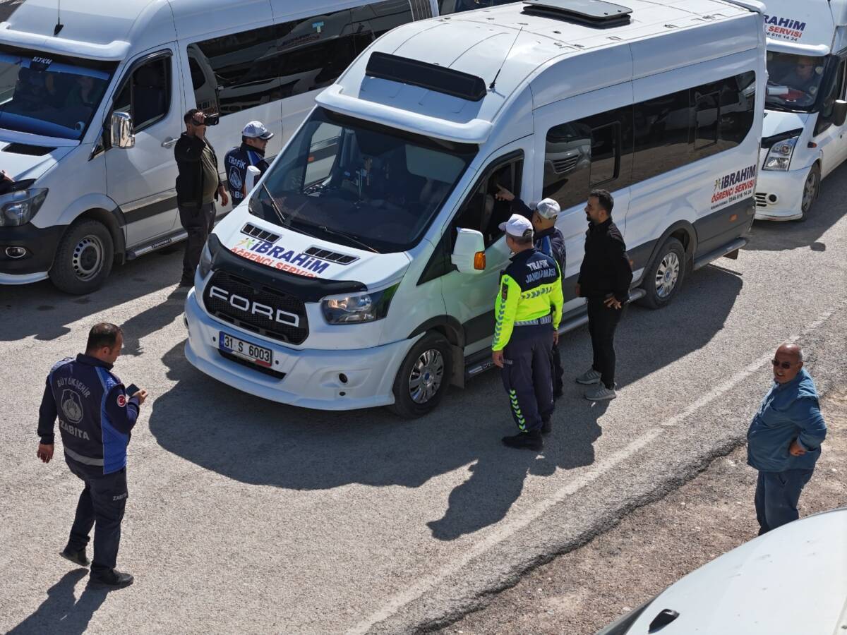 Hatay Büyükşehir Belediyesi (HBB), vatandaşların güvenliğini ön planda tutarak okul