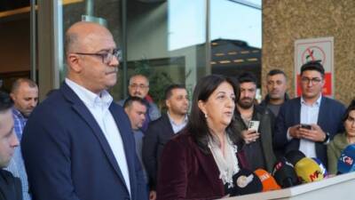 DEM Parti Milletvekili Pervin Buldan, İmralı Cezaevi’nde Abdullah Öcalan’la yapılan