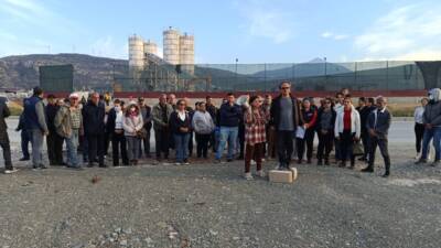 Hatay’ın Samandağ ilçesinde ruhsat verilen beton santrali tartışması giderek büyüyor.