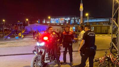 Hatay’ın İskenderun ilçesinde, İlçe Emniyet Müdürlüğüne bağlı çok sayıda ekip,