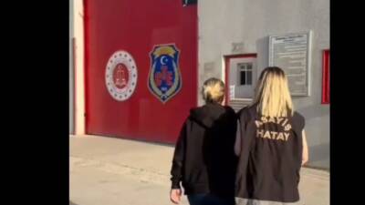 Hatay Emniyet Müdürlüğü ekiplerinin çalışmaları sonucunda, dolandırıcılık suçundan hakkında kesinleşmiş