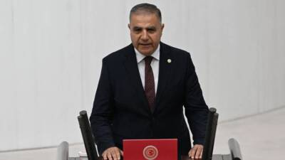 CHP Hatay Milletvekili Mehmet Güzelmansur, hükümete sert eleştirilerde bulundu. Deprem