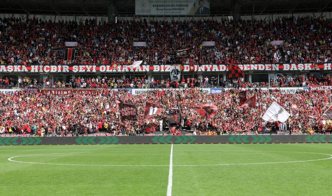 Eskişehirspor, bir zamanlar Türkiye 1. Ligi’nde mücadele eden ve şu