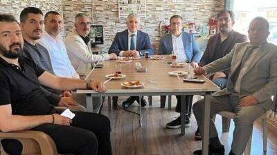 Hatay’da, Sosyal Güvenlik Kurumu (SGK) İl Müdürü Hamit Bal ile