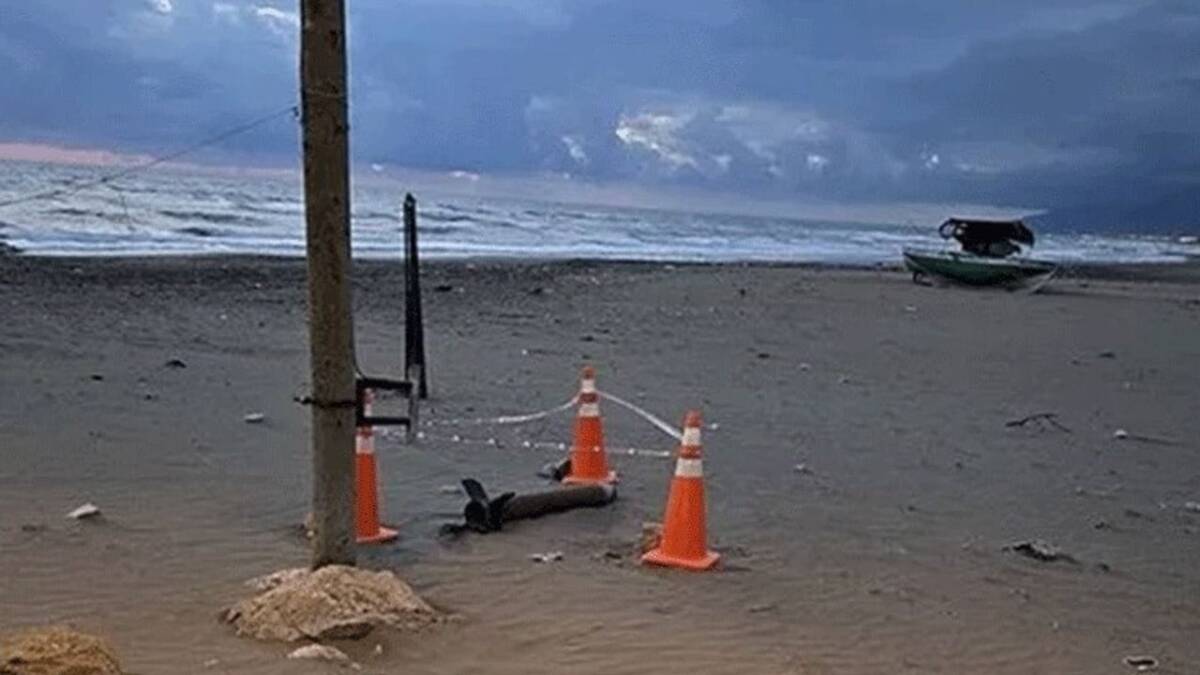Hatay’ın Samandağ ilçesindeki sahilde, boş roket mermisi bulundu. Sahilde dolaşan