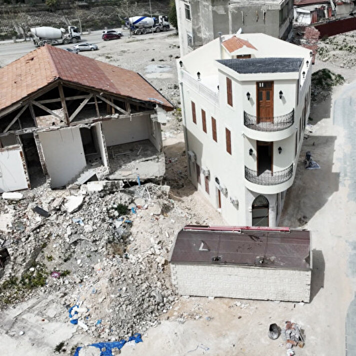 6 Şubat depremlerinde yıkılan Hatay Edebiyat Müze Kütüphanesi’nin yeniden inşasında