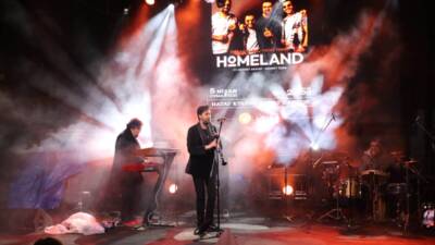 Ünlü klarnet virtüözü Serkan Çağrı’nın liderliğindeki Homeland müzik grubu, Hatay’ın