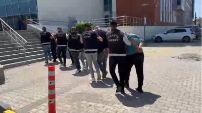 Hatay Emniyet Müdürlüğü’nün aranan şahıslara yönelik gerçekleştirdiği çalışmalar sonuç verdi.