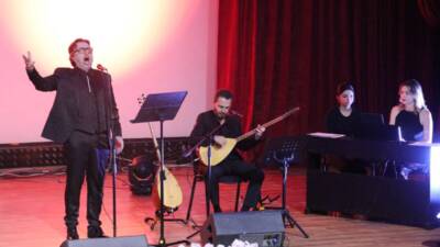 Hatay Büyükşehir Belediyesi'nin düzenlediği "Hatay Sanatla Ayağa Kalkıyor" etkinlikleri çerçevesinde,