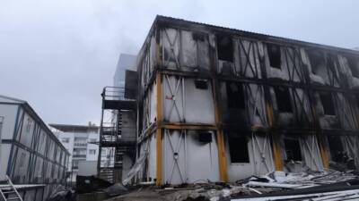 Hatay’ın İskenderun ilçesinde inşaat şantiyesindeki konteynerde çıkan yangın söndürüldü. İsmet