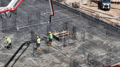   Hatay Büyükşehir Belediyesi, Kırıkhan’da inşa ettiği dev külliye ile