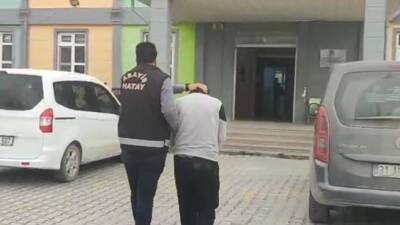 Hatay Emniyet Müdürlüğü, hakkında kesinleşmiş cezası bulunan firari hükümlü A.Y.’yi
