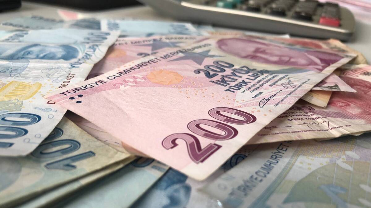 HBB Meclisi, İnsan Kaynakları ödeneğini mal alımına aktardı. Toplamda 5