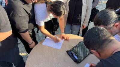 6 Şubat 2023 depremlerinde ağır hasar alan Hatay’ın Defne ilçesine