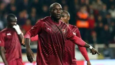 Hatayspor kulübü,Beşiktaş’tan kiralık aldığı Aboubakar ile sözleşmeyi karşılıklı anlaşarak fesh