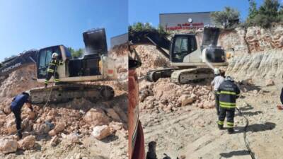 Hatay'ın Altınözü ilçesinde yürütülen temel kazı çalışmaları sırasında bir iş