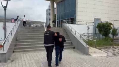 Hatay Emniyet Müdürlüğü tarafından gerçekleştirilen operasyonla, İskenderun ilçesinde aranan bir