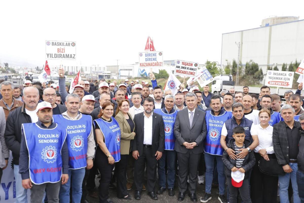 Hatay’ın Dörtyol ilçesinde 316 gündür süren grevdeki Yolbulan Metal işçileri,