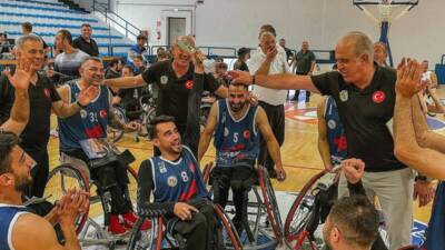   Tosyalı İskenderun Engelliler Basketbol Takımı, Avrupa’da tarih yazdı: Finalde