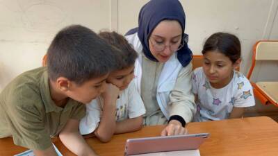 Hatay’ın Kırıkhan ilçesinde, Suriyeli yetim çocukların zihinsel gelişimlerine katkı sağlamak