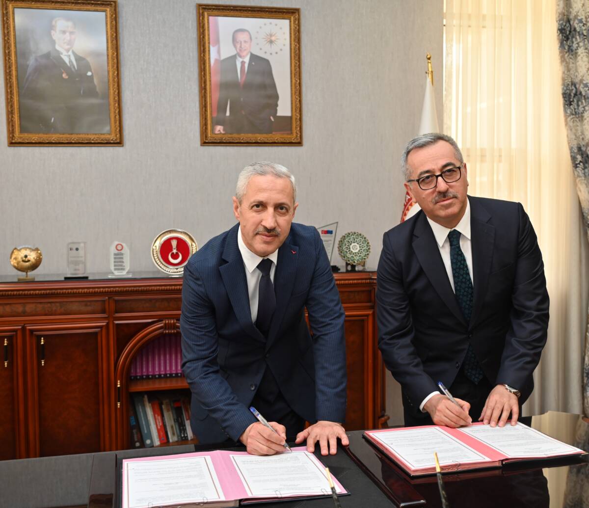 Hatay Mustafa Kemal Üniversitesi (HMKÜ) ile Hatay Büyükşehir Belediyesi (HBB)