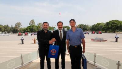 Hatay’ın İskenderun ilçesindeki Deniz Er Eğitim Alay Komutanlığı’nda temel askerlik